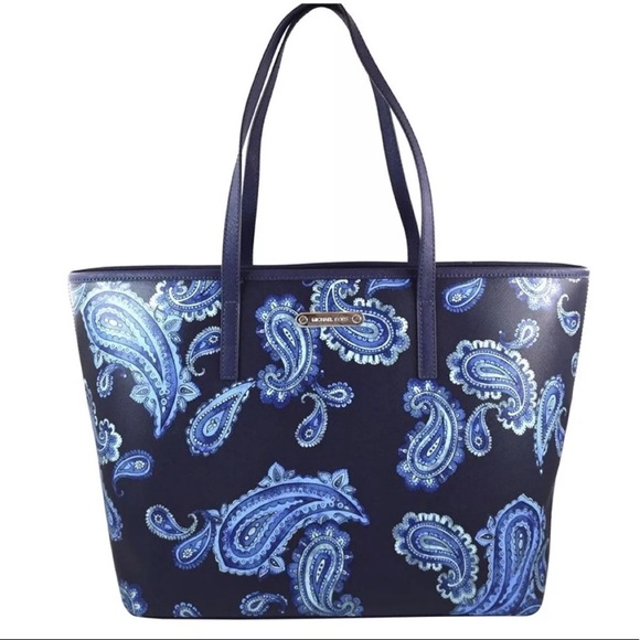 Michael Kors Handbags - Michael Kors Emry Large Top Zip Tote Shoulder Bag.